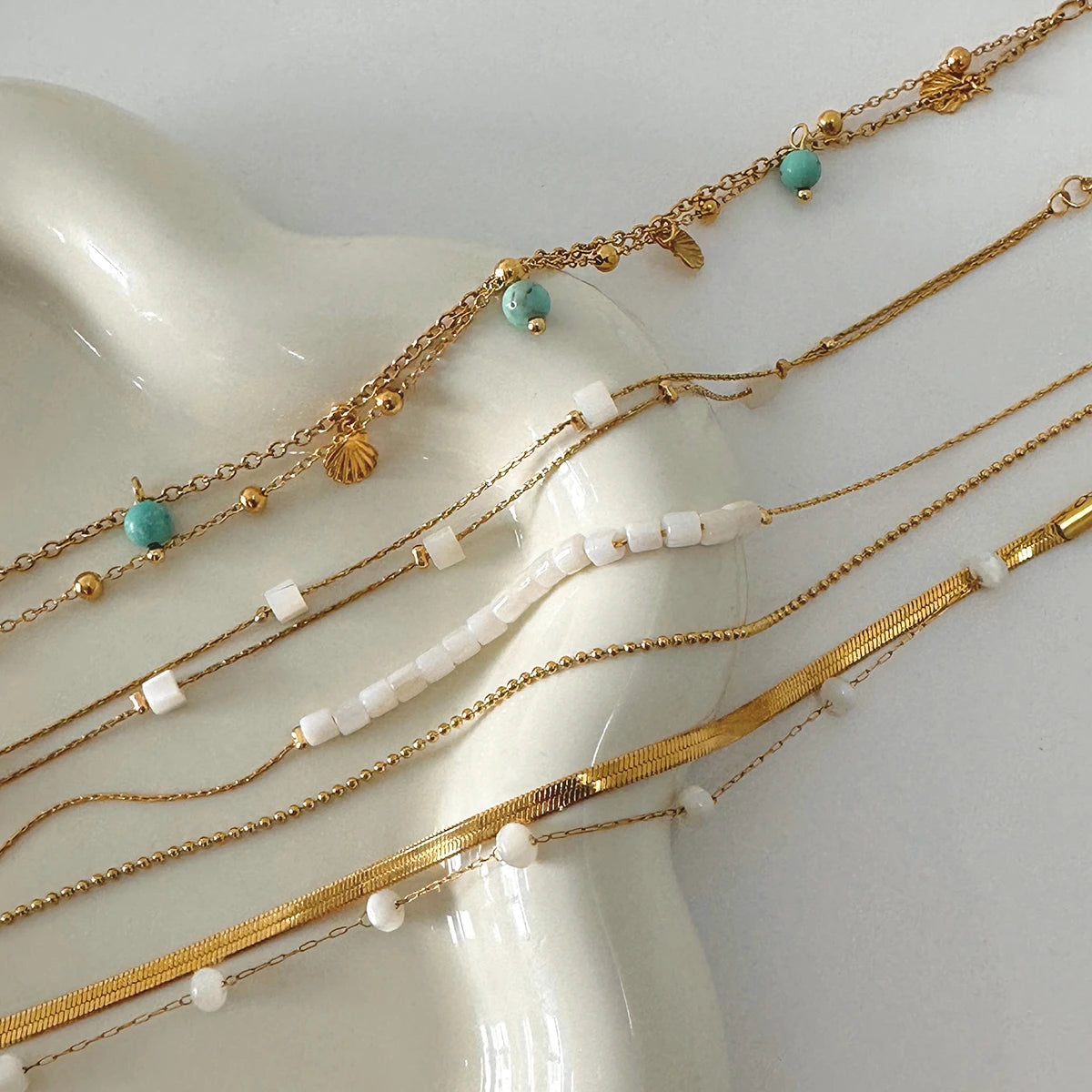 Luxe 18K Vergulden Enkelbandje voor Vrouwen – Waterdicht & Vlekvrij Minimaal Enkelbandje (2 Elegante Varianten)