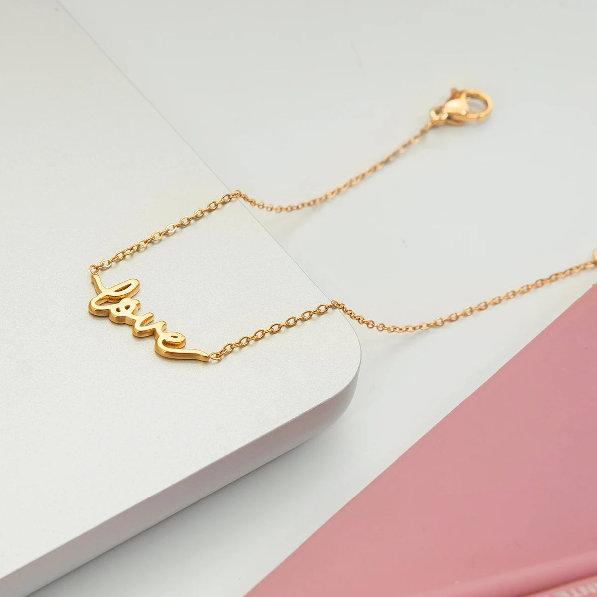 Premium 18K Vergulde Liefdes Armband voor Dames – Waterdichte & Vervaagvrije Luxe Sieraden & Juwelen