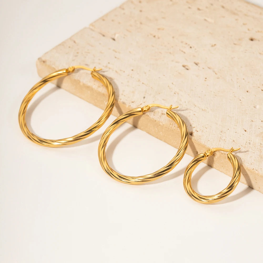 Stainless Steel Metal Twist Wrap Round Chic Hoop Earrings for High Quality Waterproof Jewelry Bijoux Femme