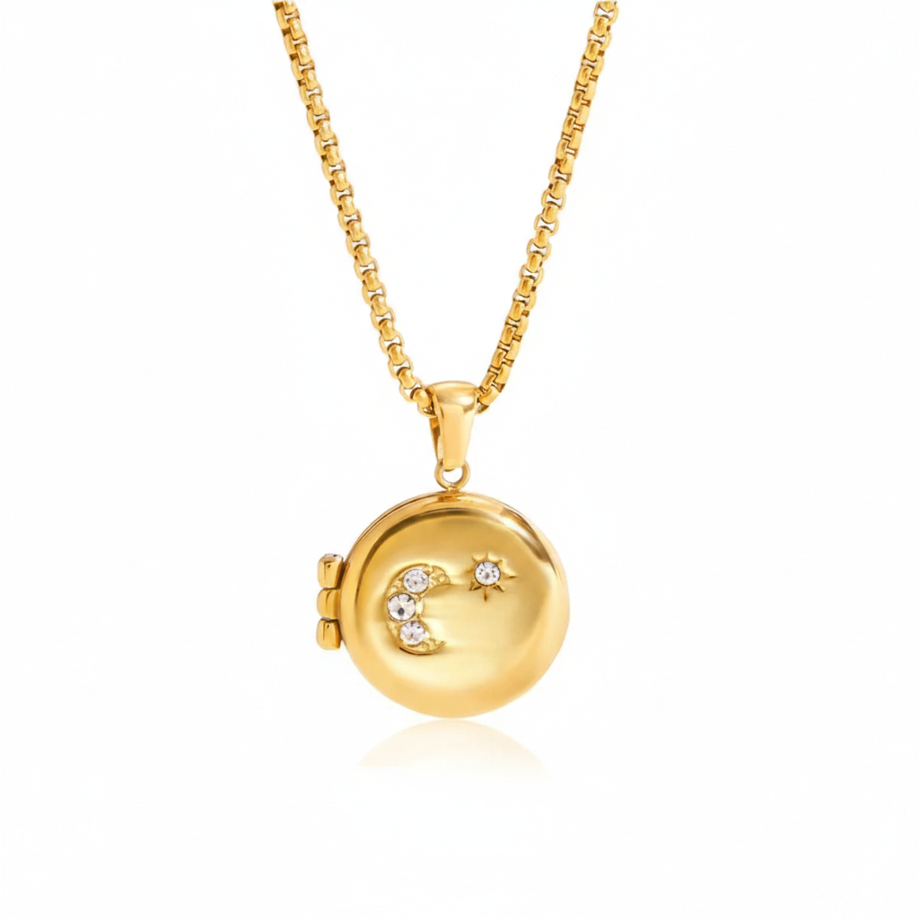 18K Gold-Plated Locket Necklace for Men & Women | Vintage-Style Photo Locket Pendant