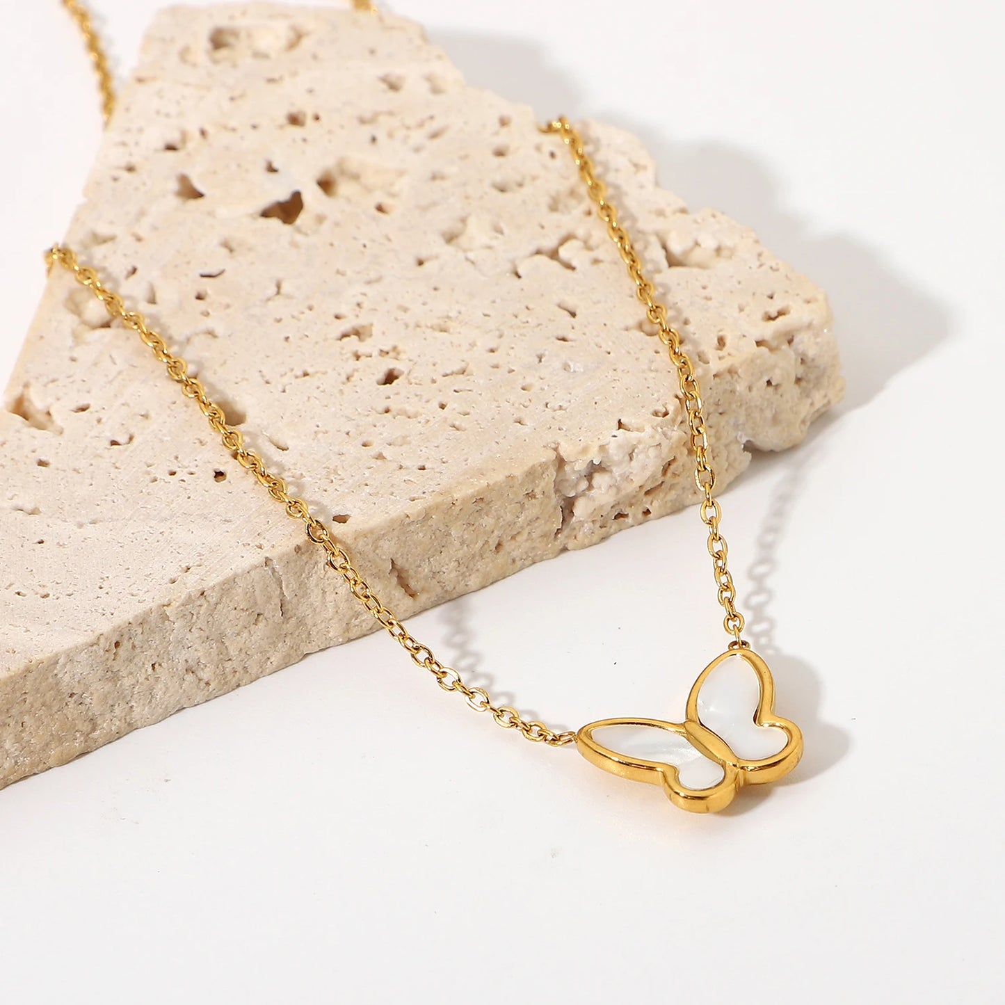 Vergulde Parelmoer Vlinder Ketting | Fijn Roestvrijstalen Waterdichte Hanger Sieraden