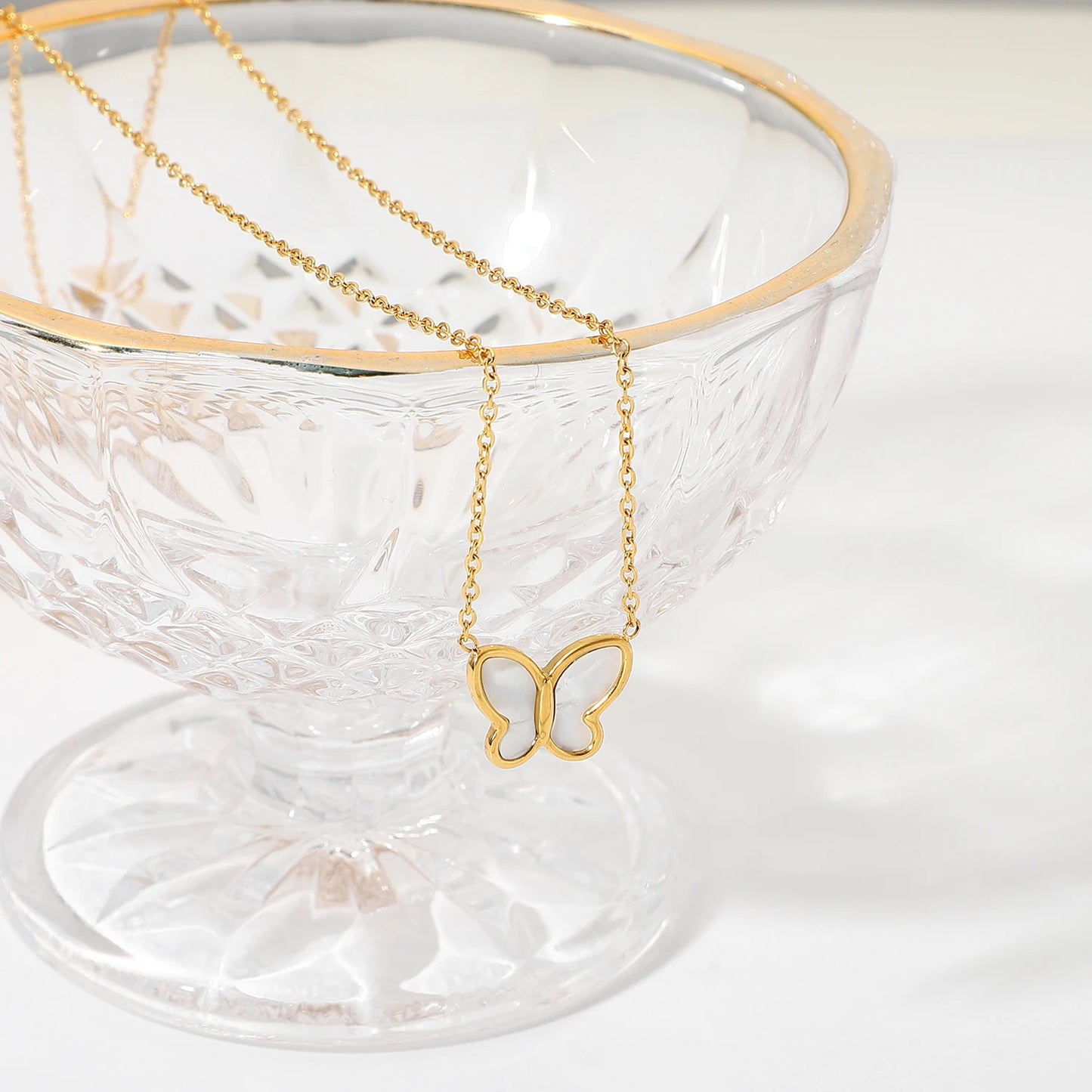 Vergulde Parelmoer Vlinder Ketting | Fijn Roestvrijstalen Waterdichte Hanger Sieraden