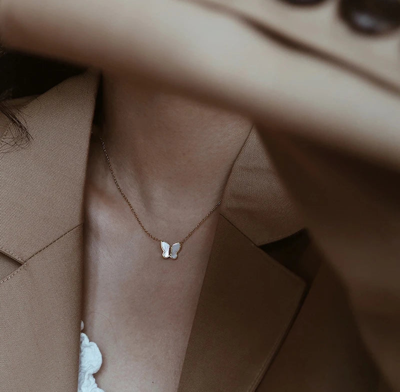 Vergulde Parelmoer Vlinder Ketting | Fijn Roestvrijstalen Waterdichte Hanger Sieraden