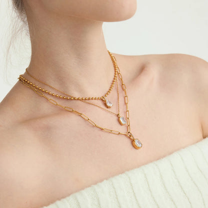 Klassieke gouden solitaire hanger ketting | Briljant geslepen diamant