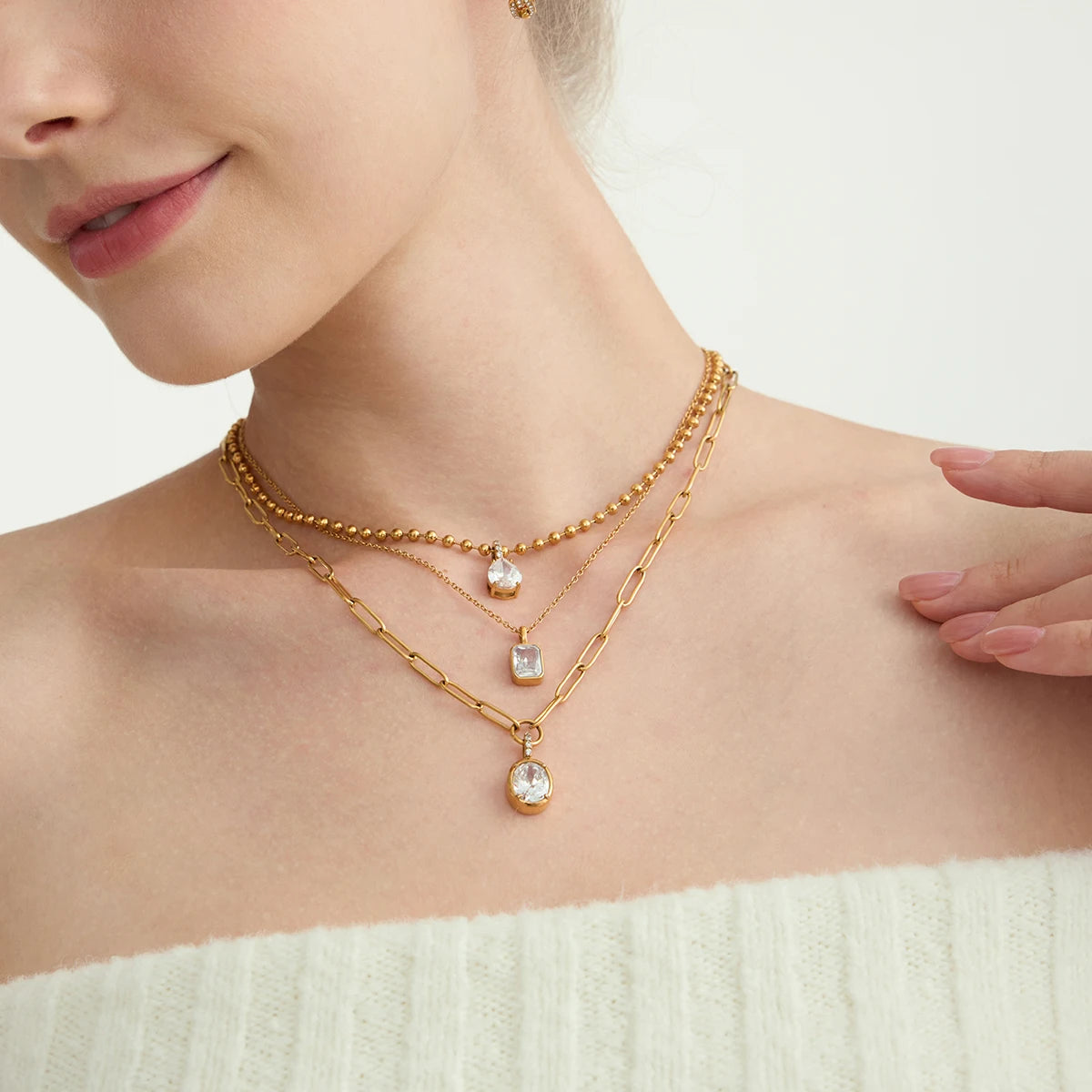 Klassieke gouden solitaire hanger ketting | Briljant geslepen diamant