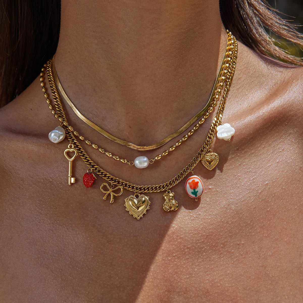 Goudkleurige Charmeketting voor Dames – Dikke Ketting met Hart-, Parel- & Teddybedel