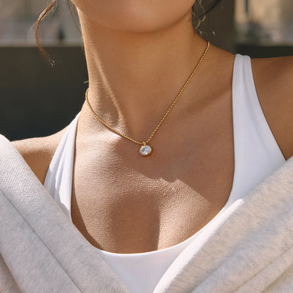 18k Gouden Halo Kristallen Hanger Ketting – Minimalistische Dagelijkse Sieraden