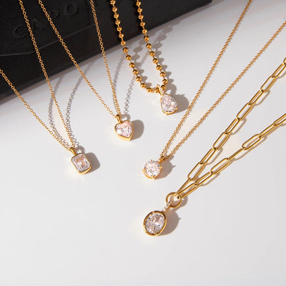 Klassieke gouden solitaire hanger ketting | Briljant geslepen diamant