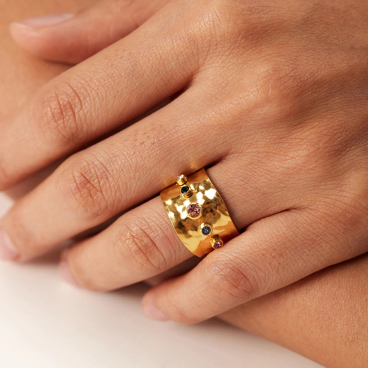 18K Gold Plated Hammered Band Ring – Waterproof, Tarnish-Free Statement Ring (Gold & Silver)