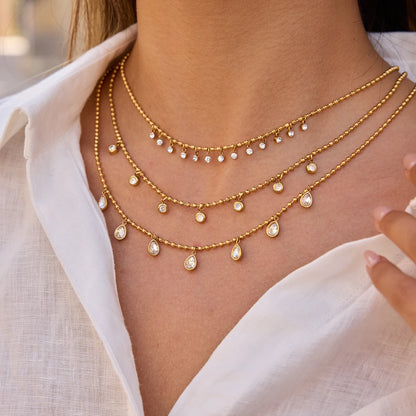 Gouden Verfijnde Choker Ketting | Kralenketting met Druppelhangers