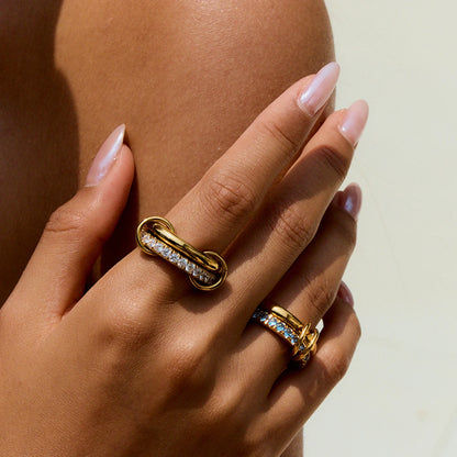 Luxe Meerlaagse Gouden Ring met Gekleurde Zirkoonstenen – Wit, Groen, Roze & Blauw | Verstelbare Stapelbare Modering