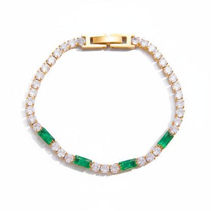 18K Vergulde Tennisarmband met Gekleurde Baguetsteentjes | Waterdichte Zirkonia Tennisarmband | Verkrijgbaar in Groen, Rood, Roze & Helder