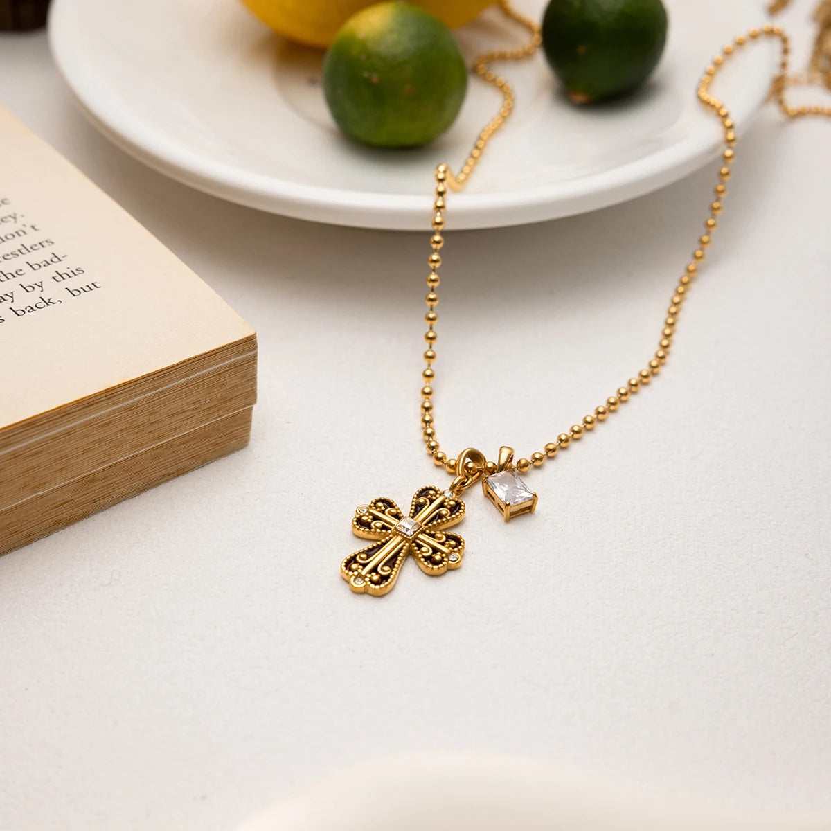 18K Vergulde Vintage Kruishanger Ketting – Waterdicht, Aanslagvrije Geloofssieraden