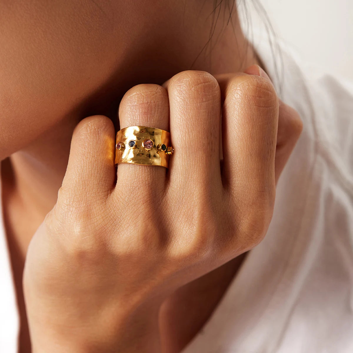 18K Gold Plated Hammered Band Ring – Waterproof, Tarnish-Free Statement Ring (Gold & Silver)