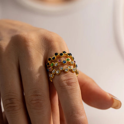 Vergulde eeuwigheidsbandring | Vergulde CZ-ringencollectie | Waterdichte kleurrijke, heldere en zwarte edelsteenringen