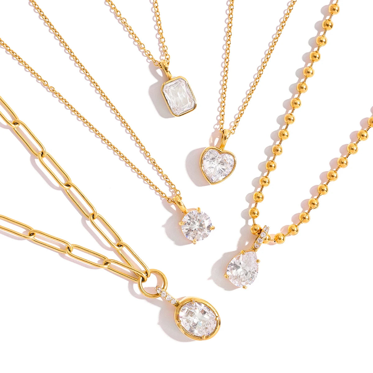 Klassieke gouden solitaire hanger ketting | Briljant geslepen diamant