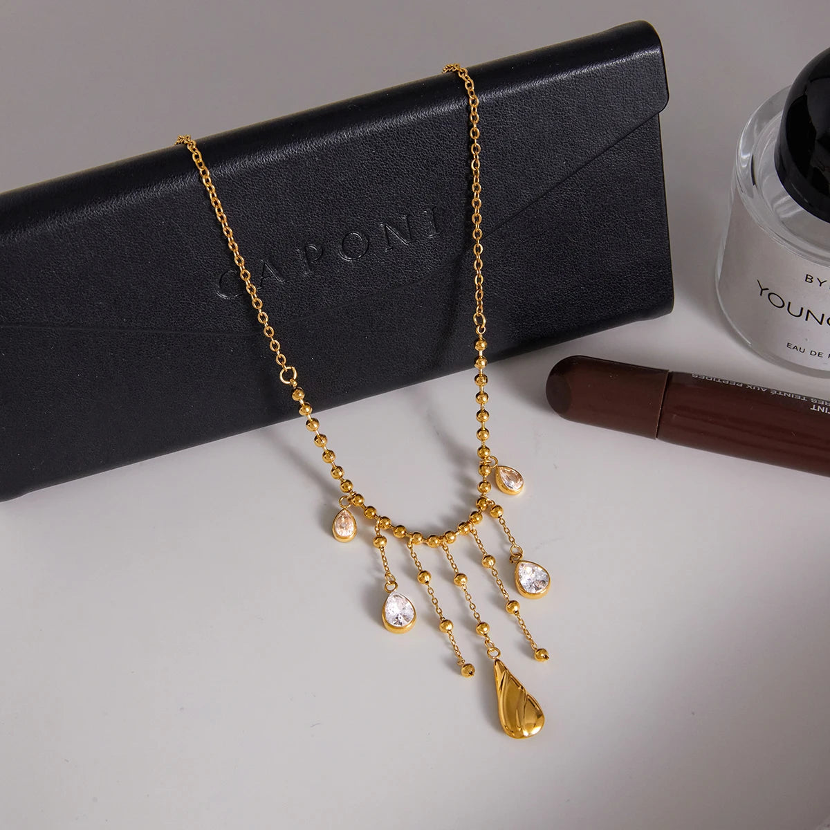 18K vergulde druppel hanger ketting – waterdicht, vlekvrij statement sieraad