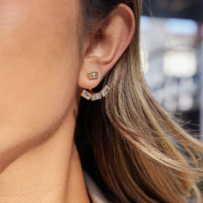 18K Vergulde Baguette CZ Oorjassen | Waterdichte Vier Steens Voor- en Achterkant Oorbellen | Art Deco Diamantstijl Oorbellen